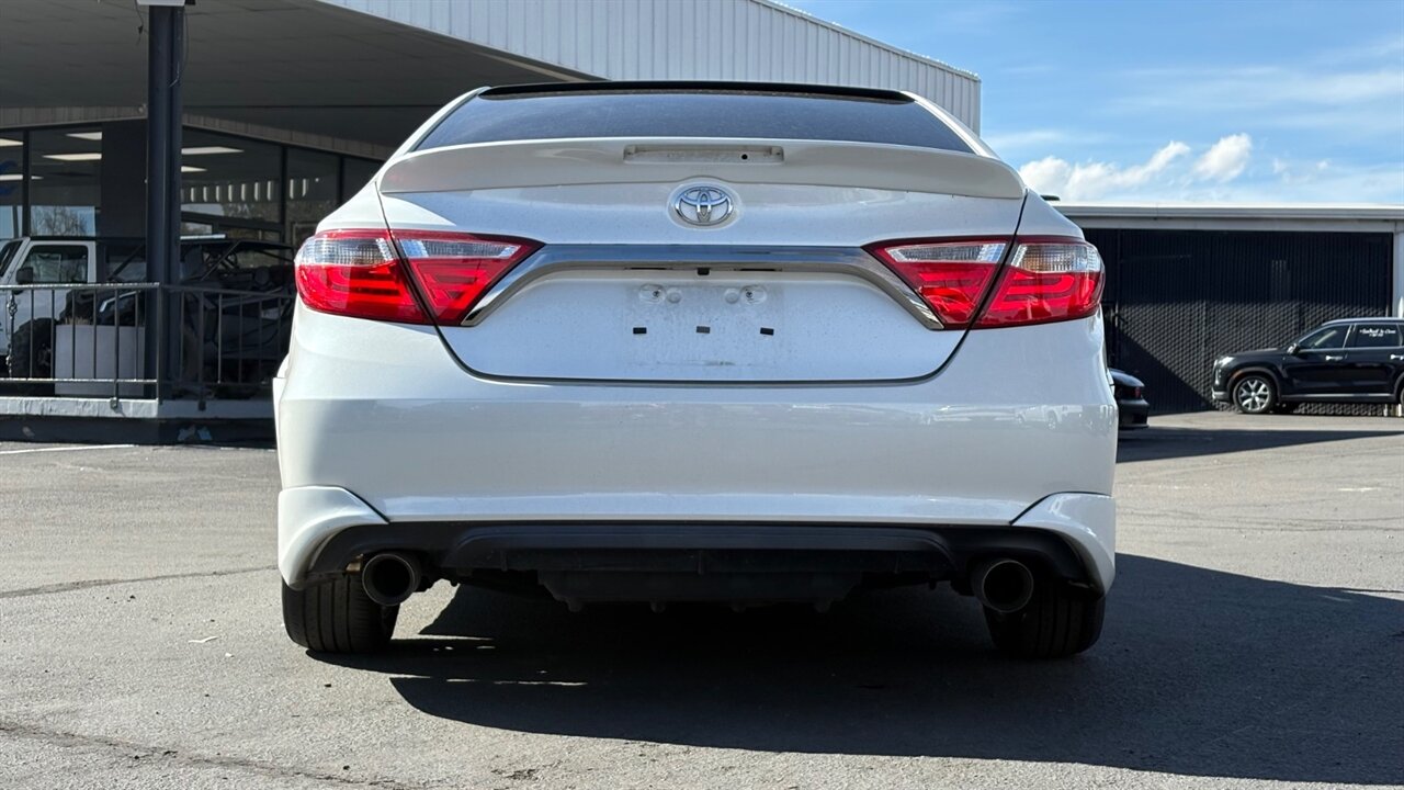 2017 Toyota Camry SE   - Photo 5 - Reno, NV 89511