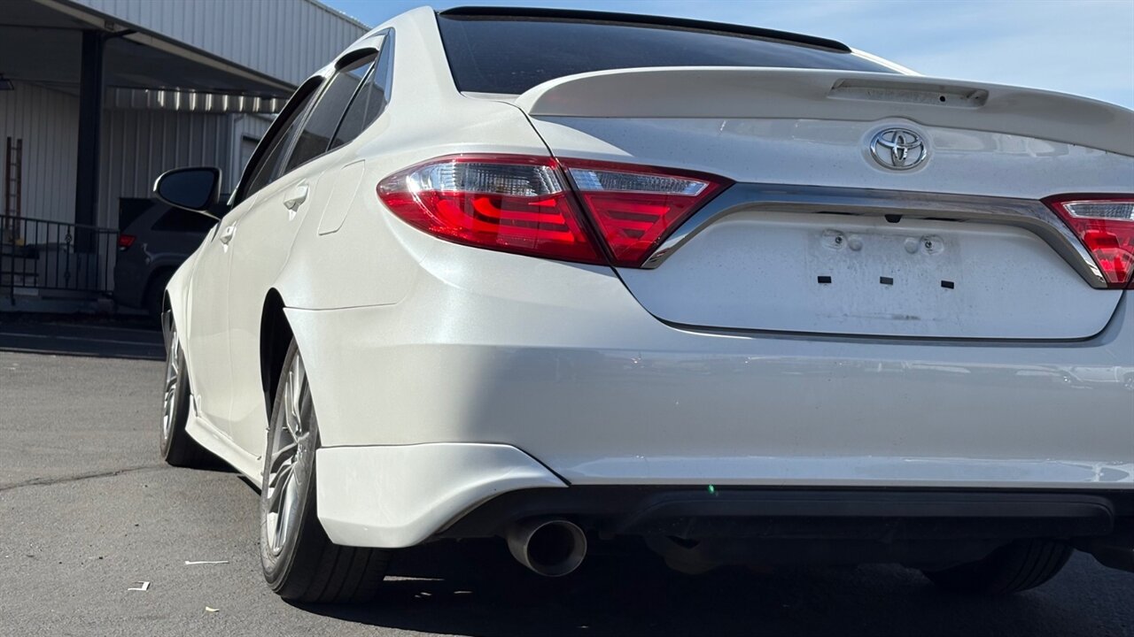 2017 Toyota Camry SE   - Photo 9 - Reno, NV 89511