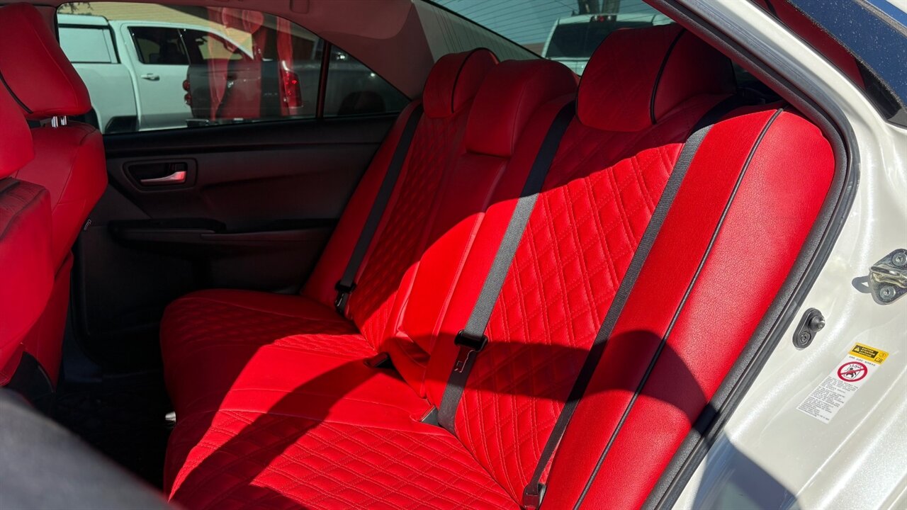 2017 Toyota Camry SE   - Photo 18 - Reno, NV 89511