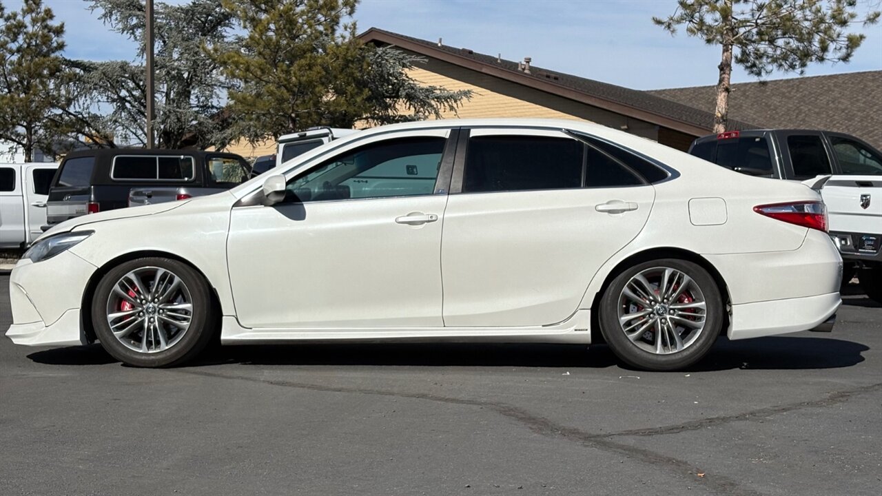 2017 Toyota Camry SE   - Photo 3 - Reno, NV 89511