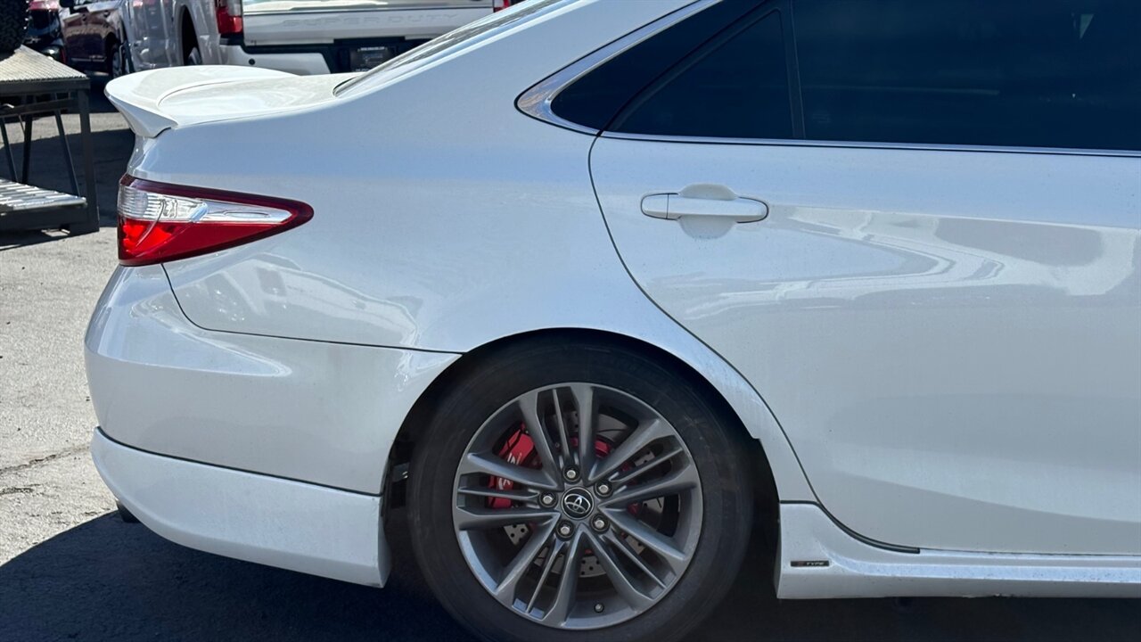 2017 Toyota Camry SE   - Photo 11 - Reno, NV 89511