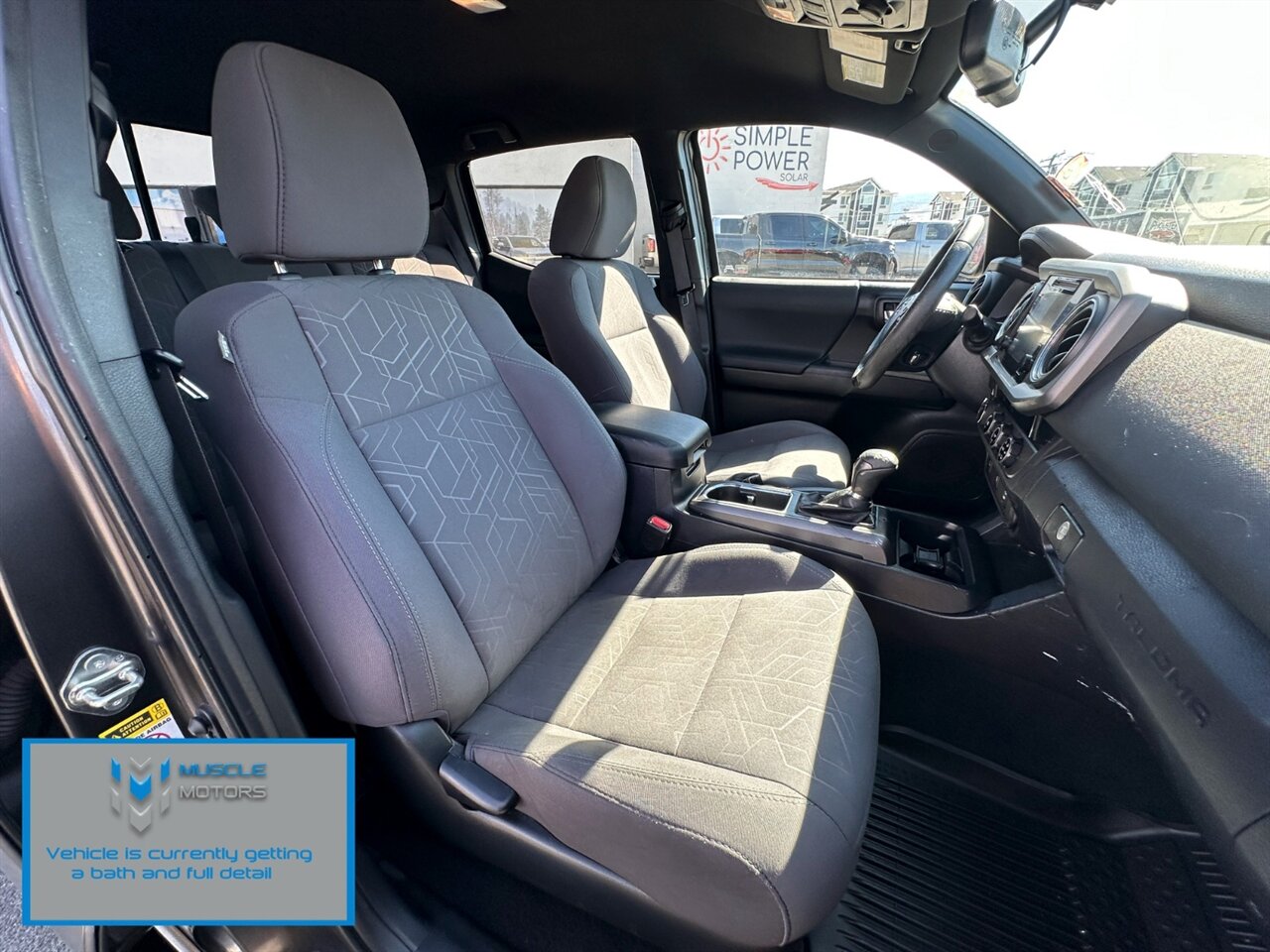 2017 Toyota Tacoma TRD Off-Road V6 - Photo 9 - Reno, NV 89511