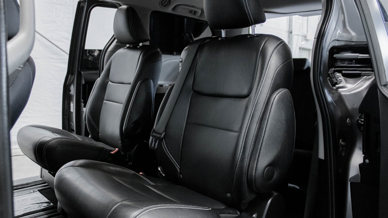 2016 Toyota Sienna SE 8 Passenger   - Photo 17 - Reno, NV 89511