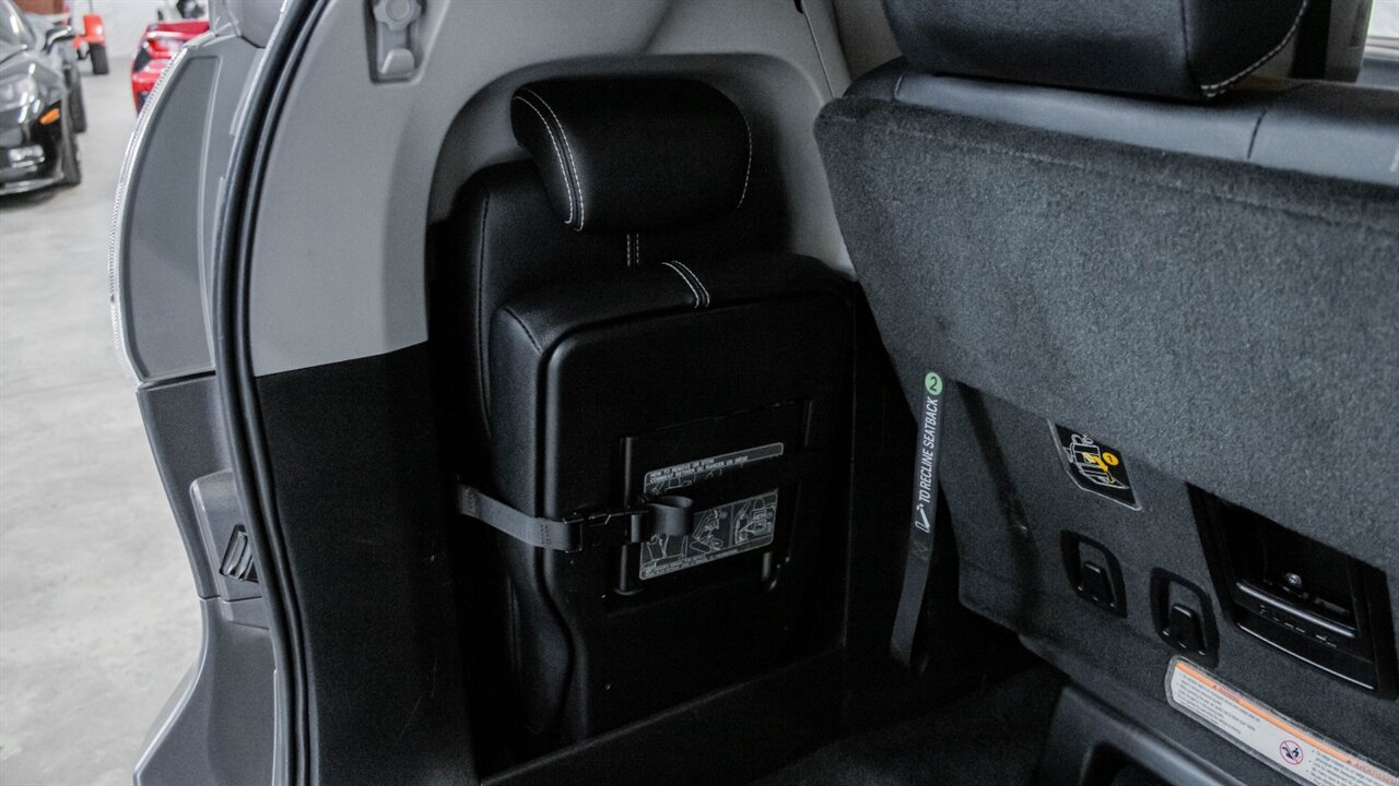 2016 Toyota Sienna SE 8 Passenger   - Photo 20 - Reno, NV 89511