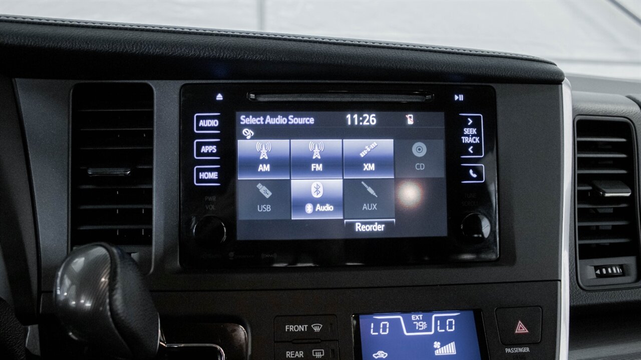 2016 Toyota Sienna SE 8 Passenger   - Photo 14 - Reno, NV 89511