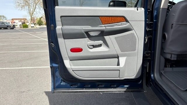 2006 Dodge Ram 2500 SLT   - Photo 35 - Reno, NV 89511