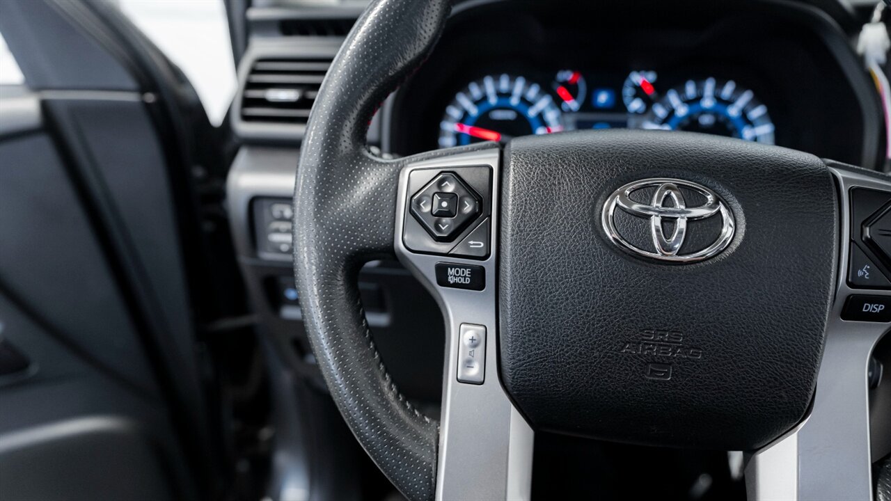 2016 Toyota 4Runner SR5 Premium   - Photo 27 - Reno, NV 89511