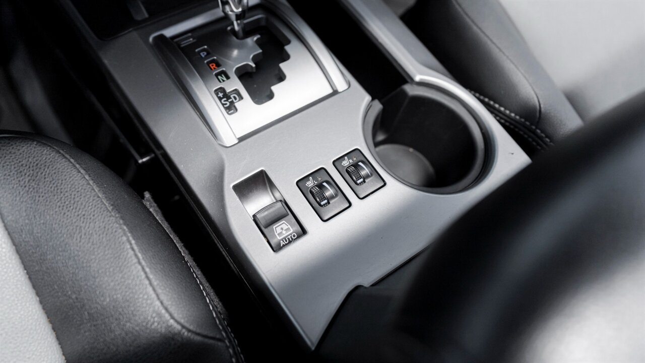 2016 Toyota 4Runner SR5 Premium   - Photo 34 - Reno, NV 89511