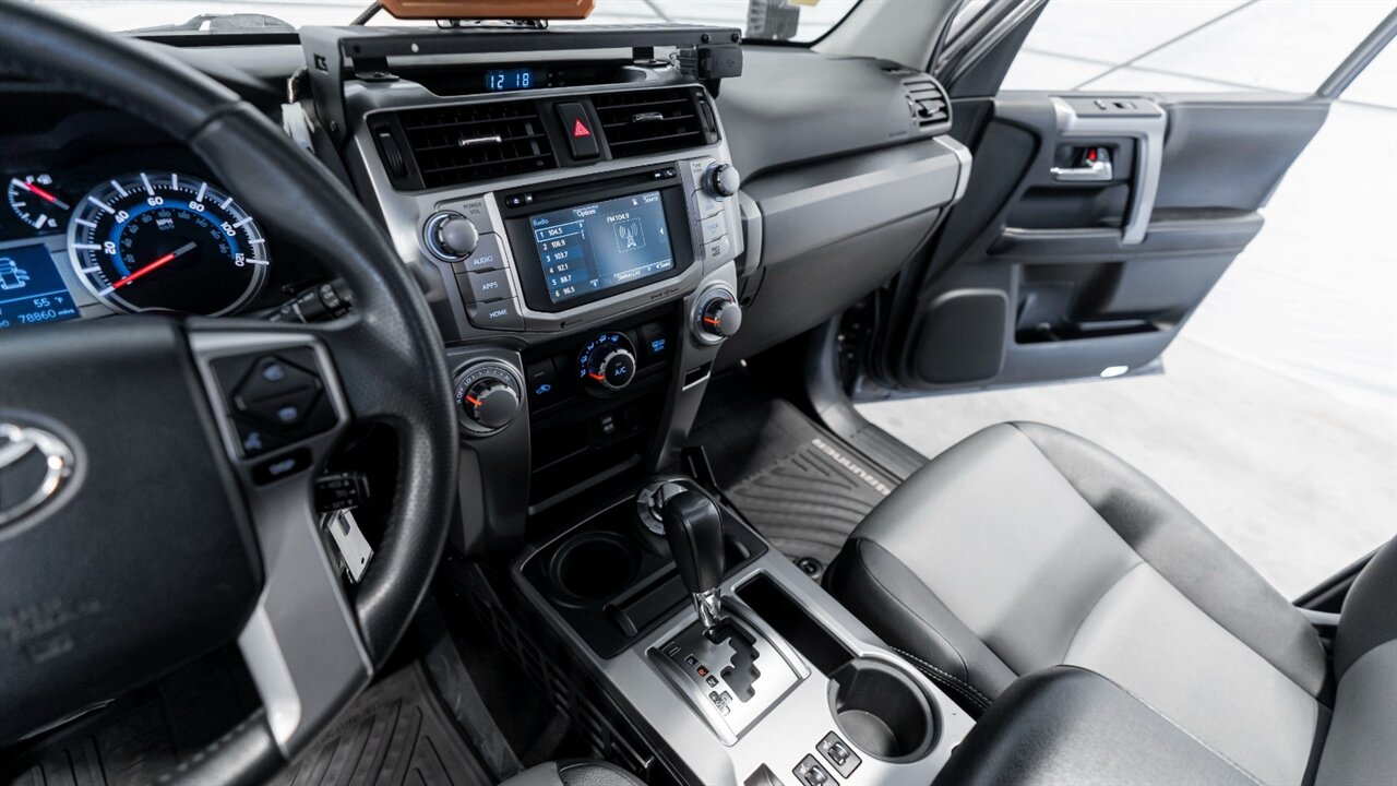 2016 Toyota 4Runner SR5 Premium   - Photo 36 - Reno, NV 89511