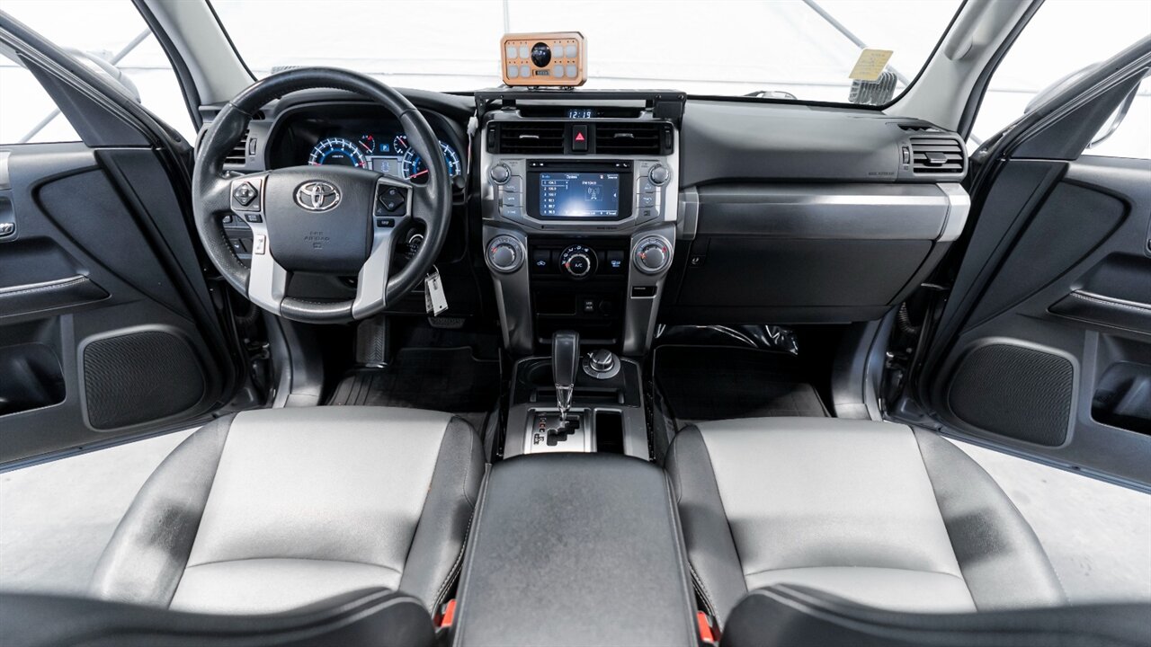 2016 Toyota 4Runner SR5 Premium   - Photo 18 - Reno, NV 89511