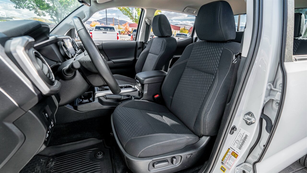 2021 Toyota Tacoma SR5 V6   - Photo 17 - Reno, NV 89511