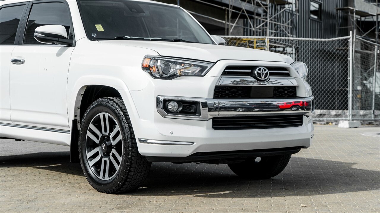 2020 Toyota 4Runner Limited   - Photo 8 - Reno, NV 89511