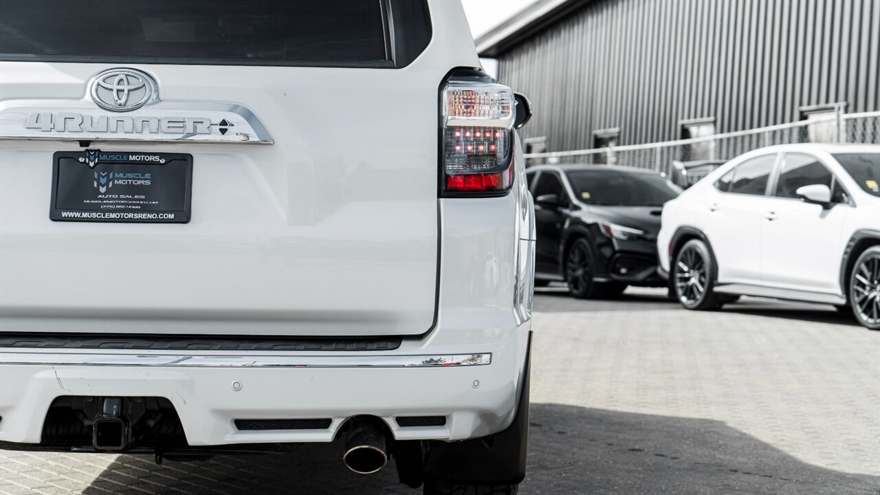 2020 Toyota 4Runner Limited   - Photo 11 - Reno, NV 89511