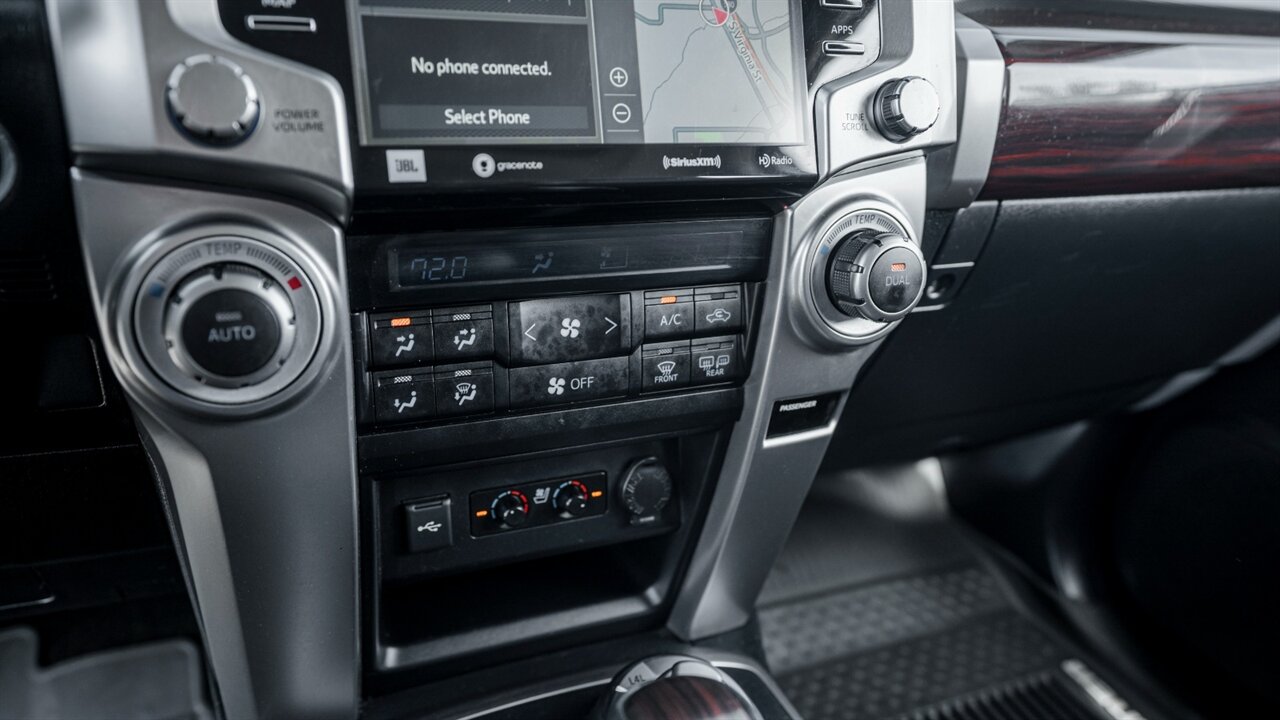 2020 Toyota 4Runner Limited   - Photo 30 - Reno, NV 89511