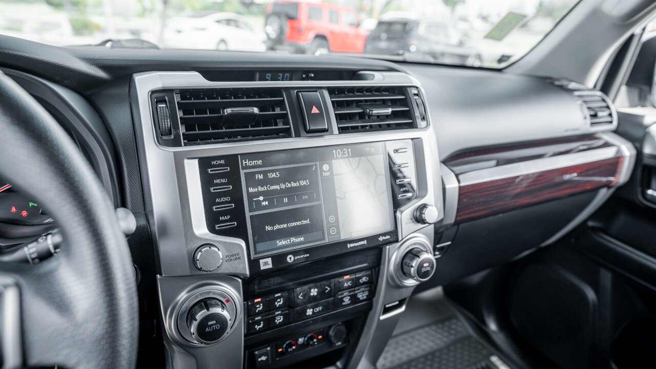 2020 Toyota 4Runner Limited   - Photo 29 - Reno, NV 89511