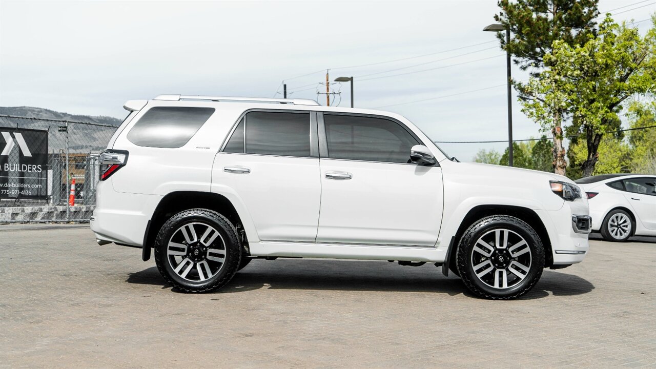 2020 Toyota 4Runner Limited   - Photo 5 - Reno, NV 89511