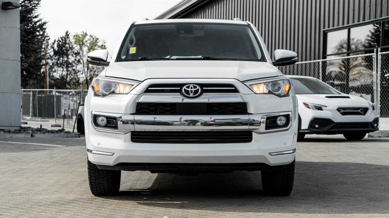 2020 Toyota 4Runner Limited   - Photo 4 - Reno, NV 89511