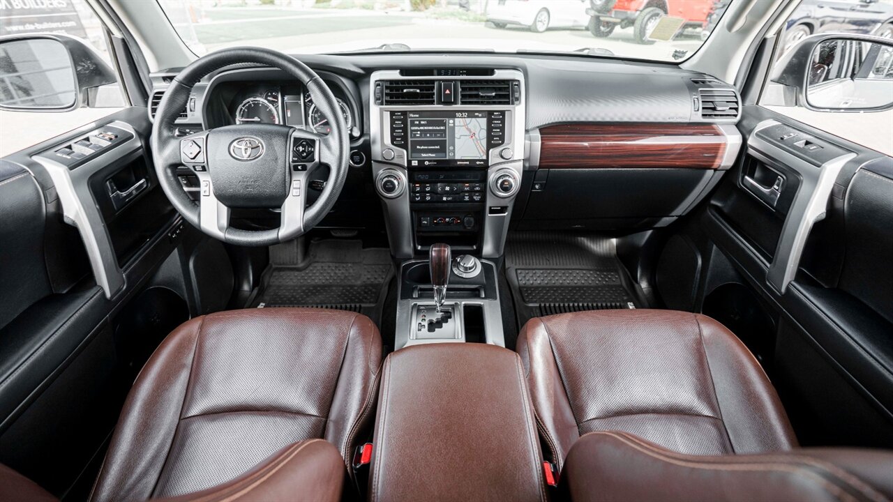 2020 Toyota 4Runner Limited   - Photo 15 - Reno, NV 89511