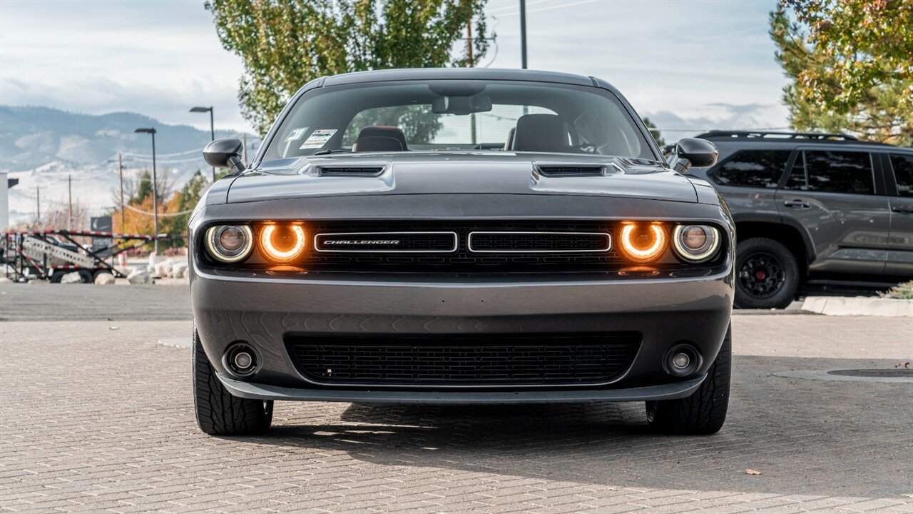 2018 Dodge Challenger SXT Plus   - Photo 4 - Reno, NV 89511