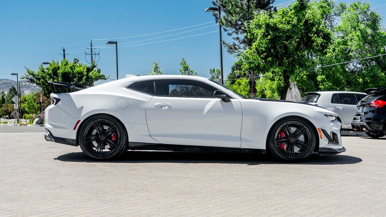 2021 Chevrolet Camaro ZL1 1LE EXTREME TRACK PACKAGE - Photo 4 - Reno, NV 89511