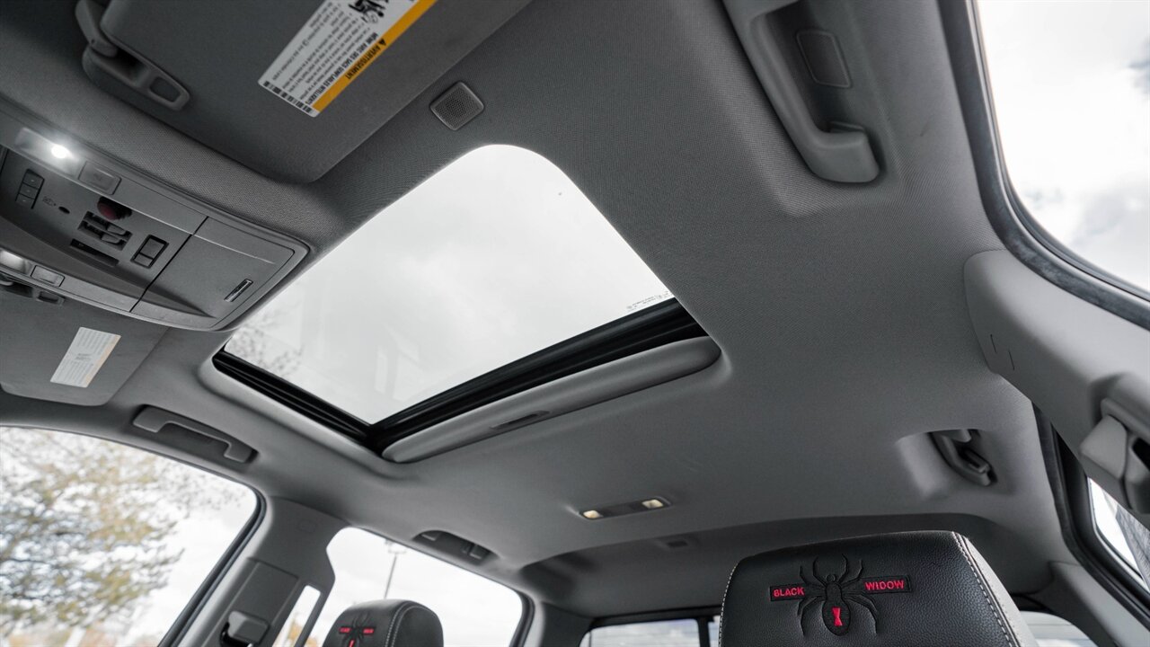 2018 Chevrolet Silverado 1500 LTZ 2LZ BLACK WIDOW - Photo 18 - Reno, NV 89511