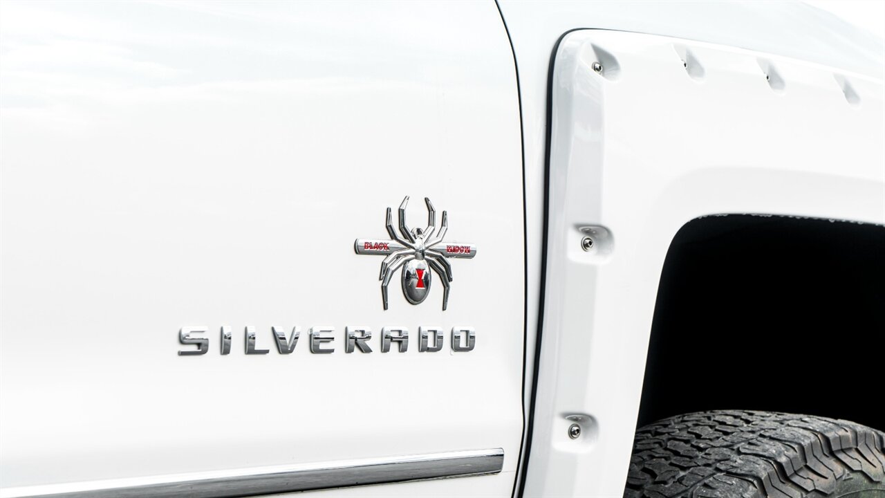 2018 Chevrolet Silverado 1500 LTZ 2LZ BLACK WIDOW - Photo 10 - Reno, NV 89511