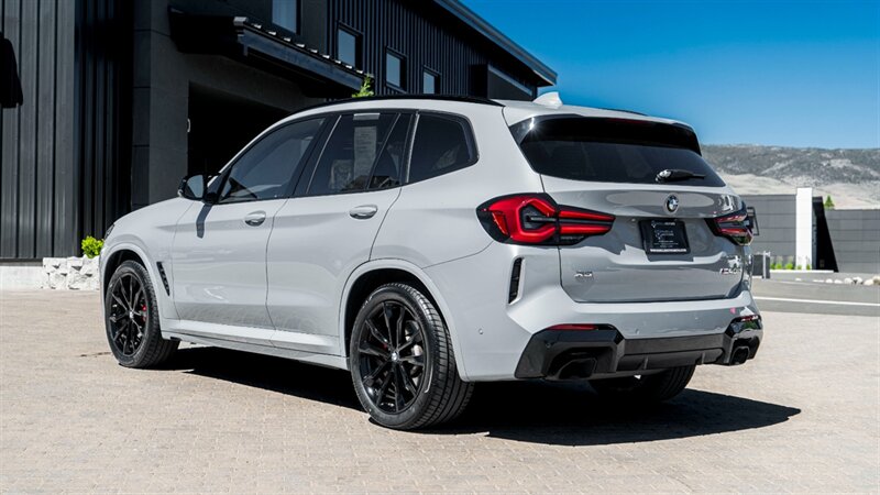 2022 BMW X3 M40i  