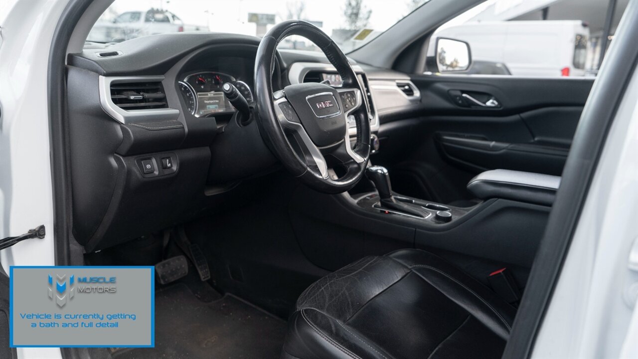 2018 GMC Acadia SLT-2 - Photo 8 - Reno, NV 89511