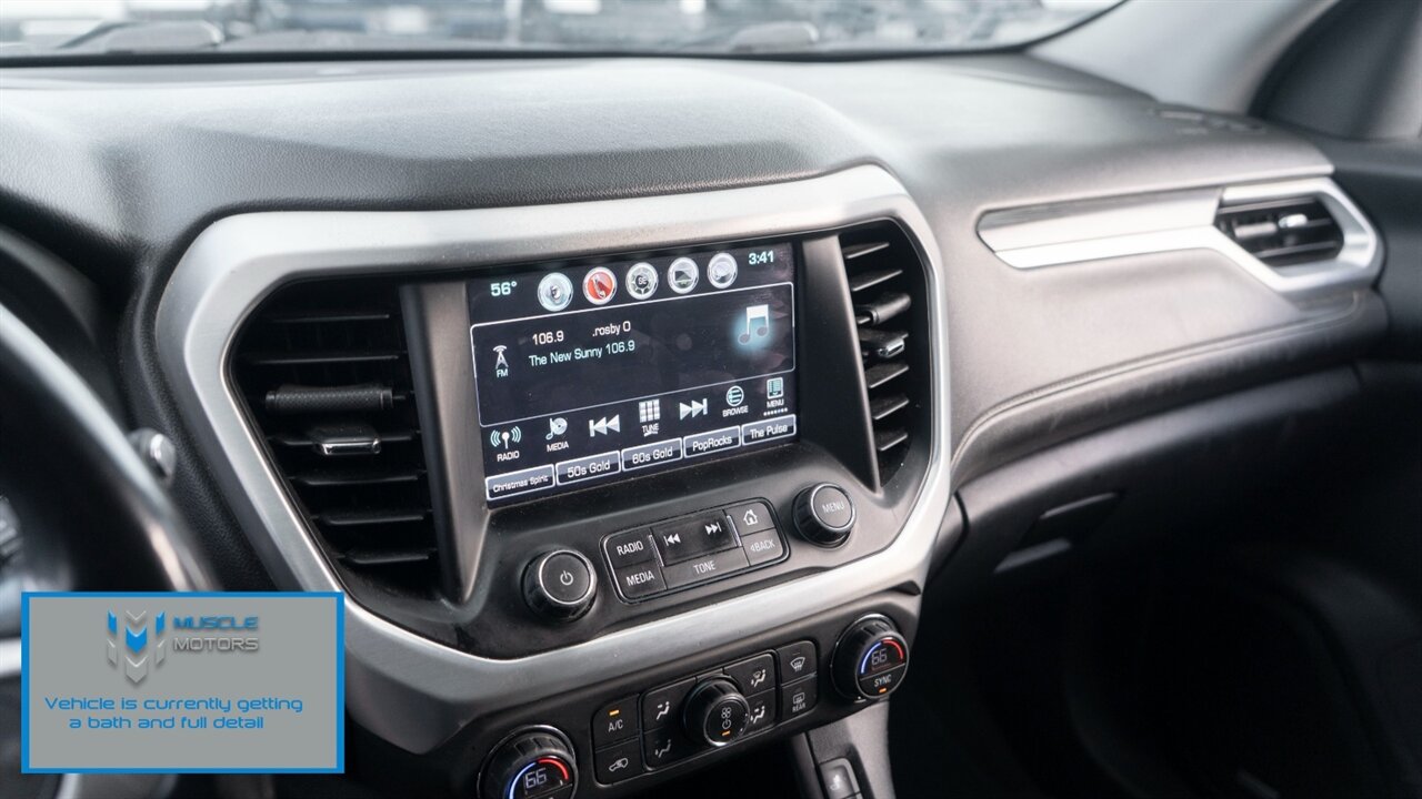 2018 GMC Acadia SLT-2 - Photo 11 - Reno, NV 89511