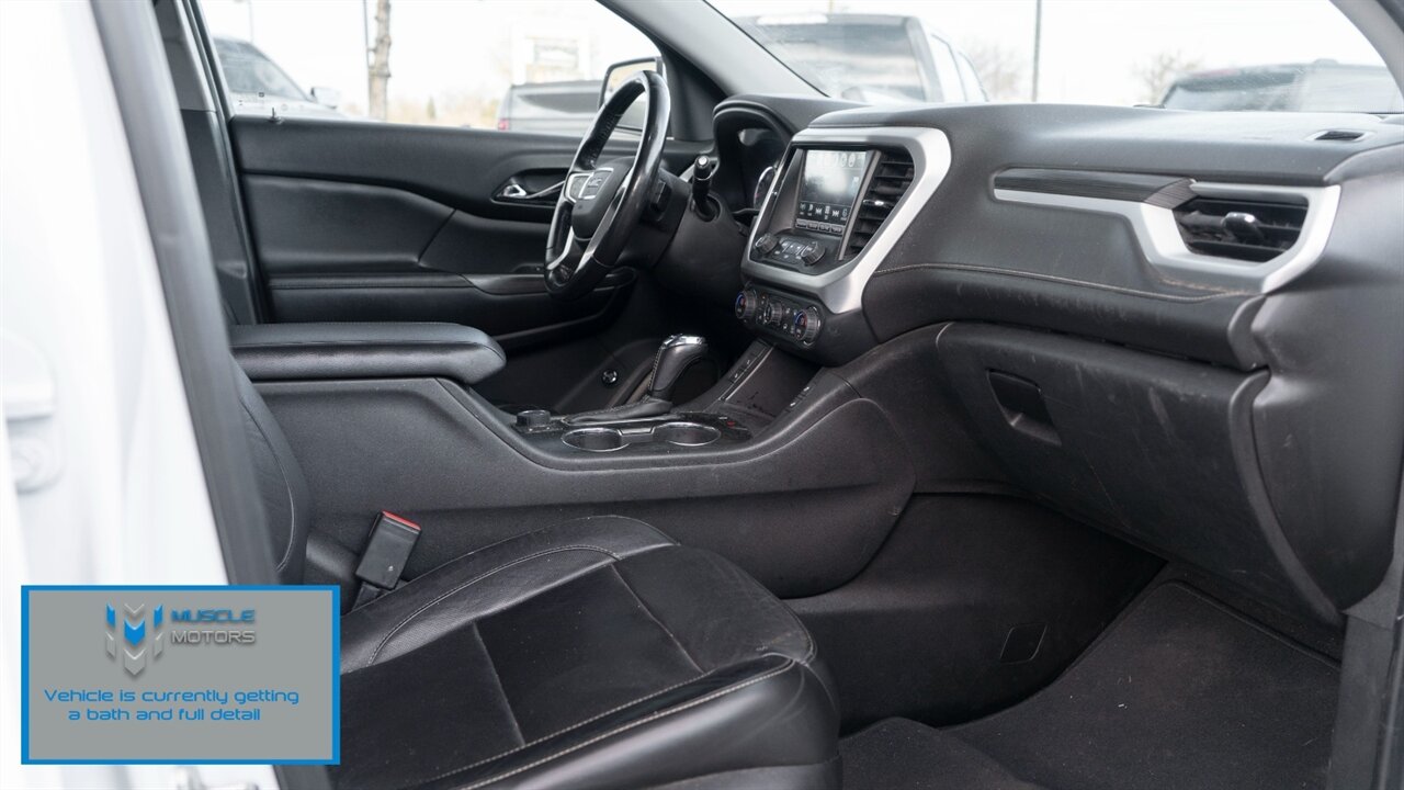 2018 GMC Acadia SLT-2 - Photo 10 - Reno, NV 89511