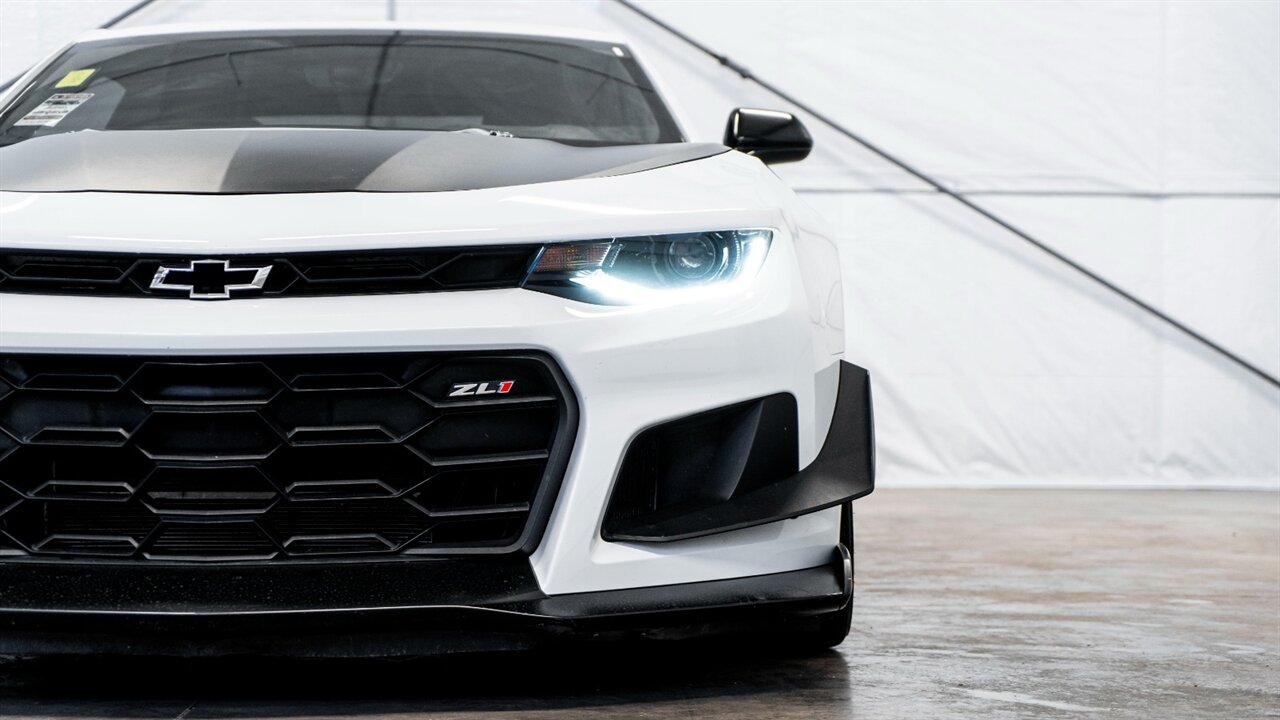 2021 Chevrolet Camaro ZL1 1LE Extreme Pack   - Photo 13 - Reno, NV 89511