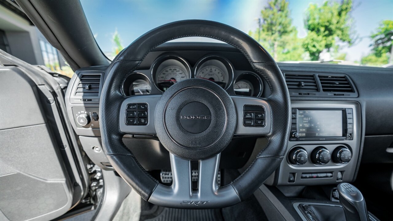 2014 Dodge Challenger SRT8 - Photo 25 - Reno, NV 89511