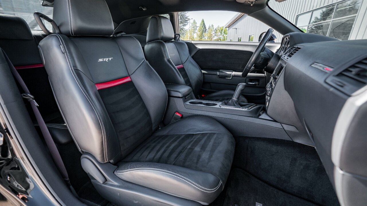 2014 Dodge Challenger SRT8 - Photo 20 - Reno, NV 89511