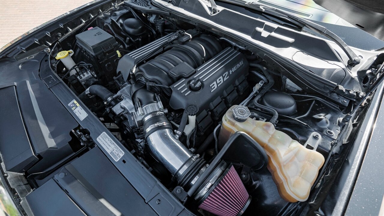 2014 Dodge Challenger SRT8 - Photo 17 - Reno, NV 89511