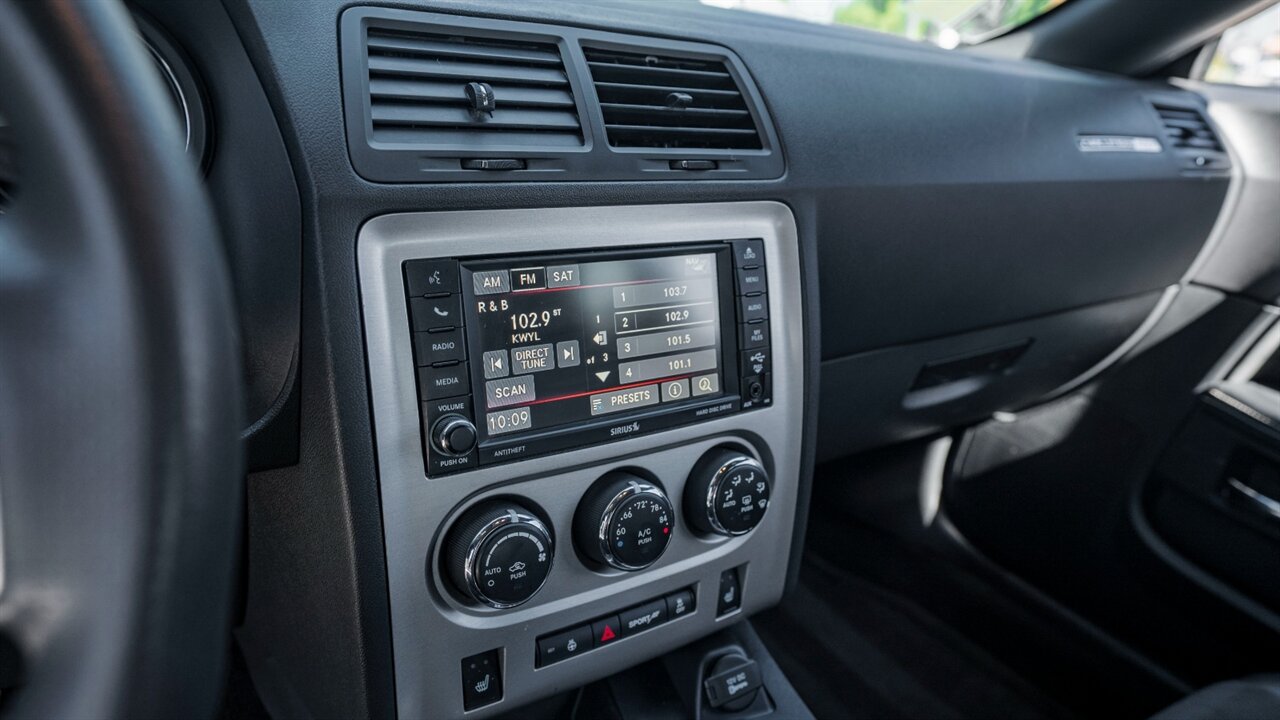2014 Dodge Challenger SRT8 - Photo 29 - Reno, NV 89511