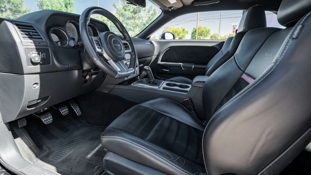 2014 Dodge Challenger SRT8 - Photo 19 - Reno, NV 89511