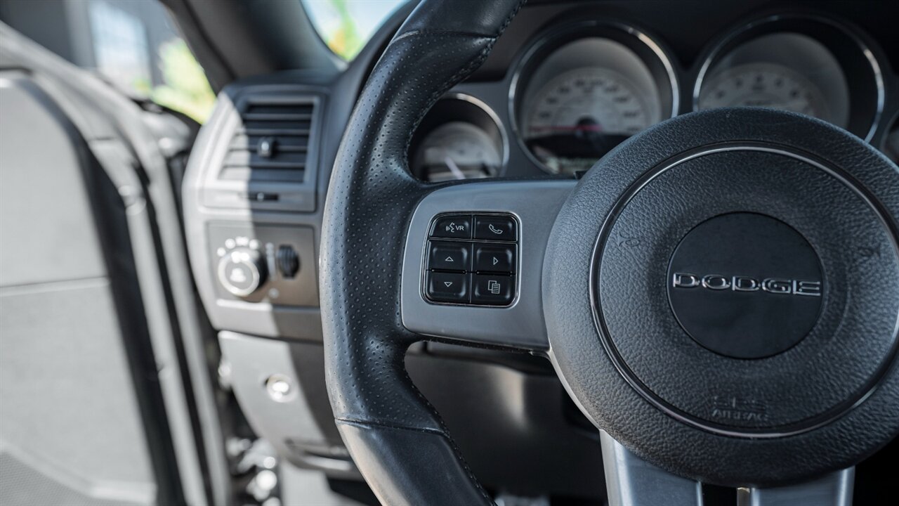 2014 Dodge Challenger SRT8 - Photo 26 - Reno, NV 89511