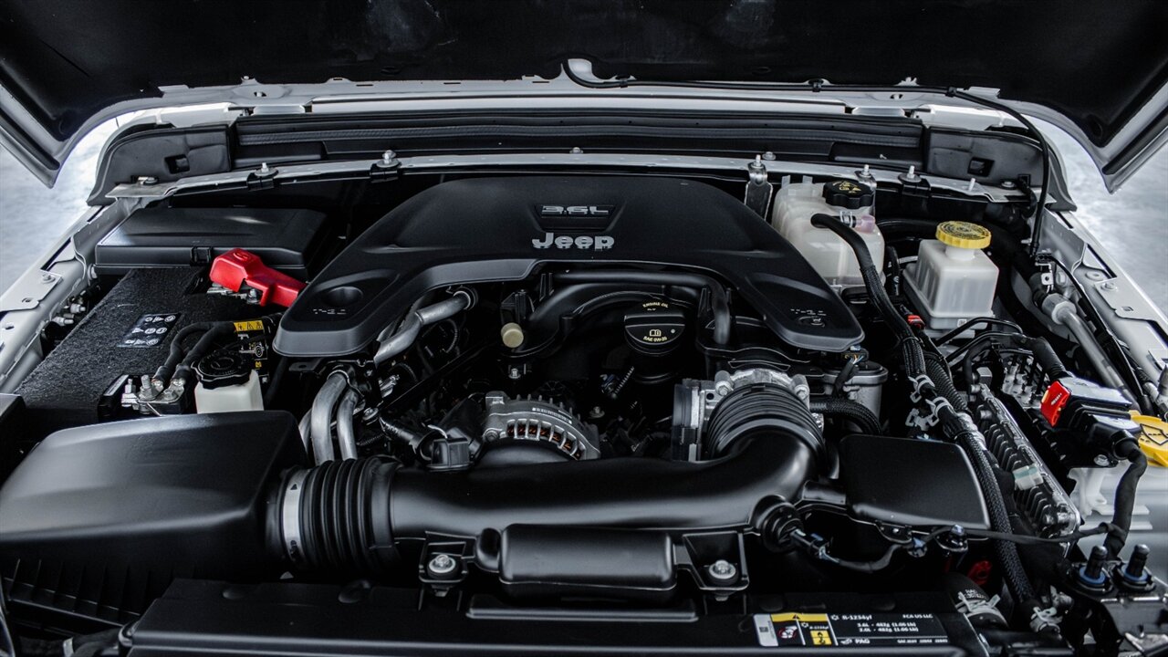 2020 Jeep Gladiator Overland   - Photo 35 - Reno, NV 89511