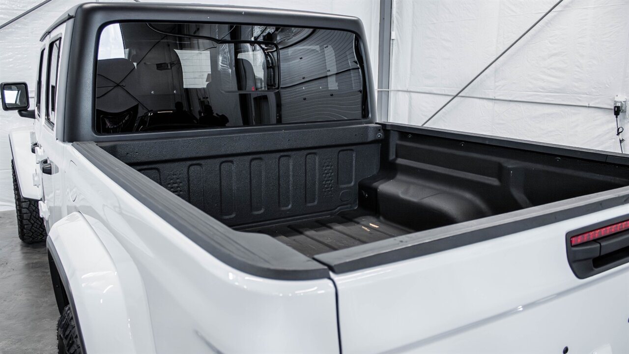 2020 Jeep Gladiator Overland   - Photo 12 - Reno, NV 89511