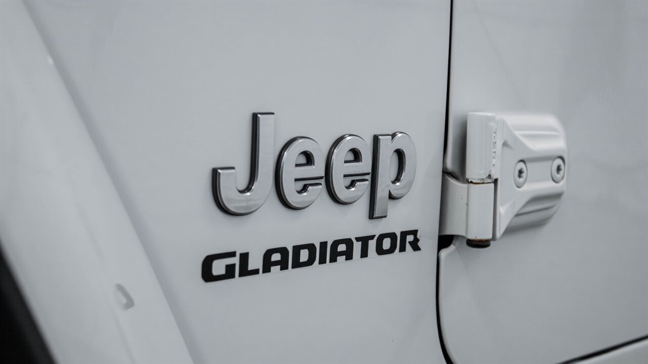 2020 Jeep Gladiator Overland   - Photo 18 - Reno, NV 89511