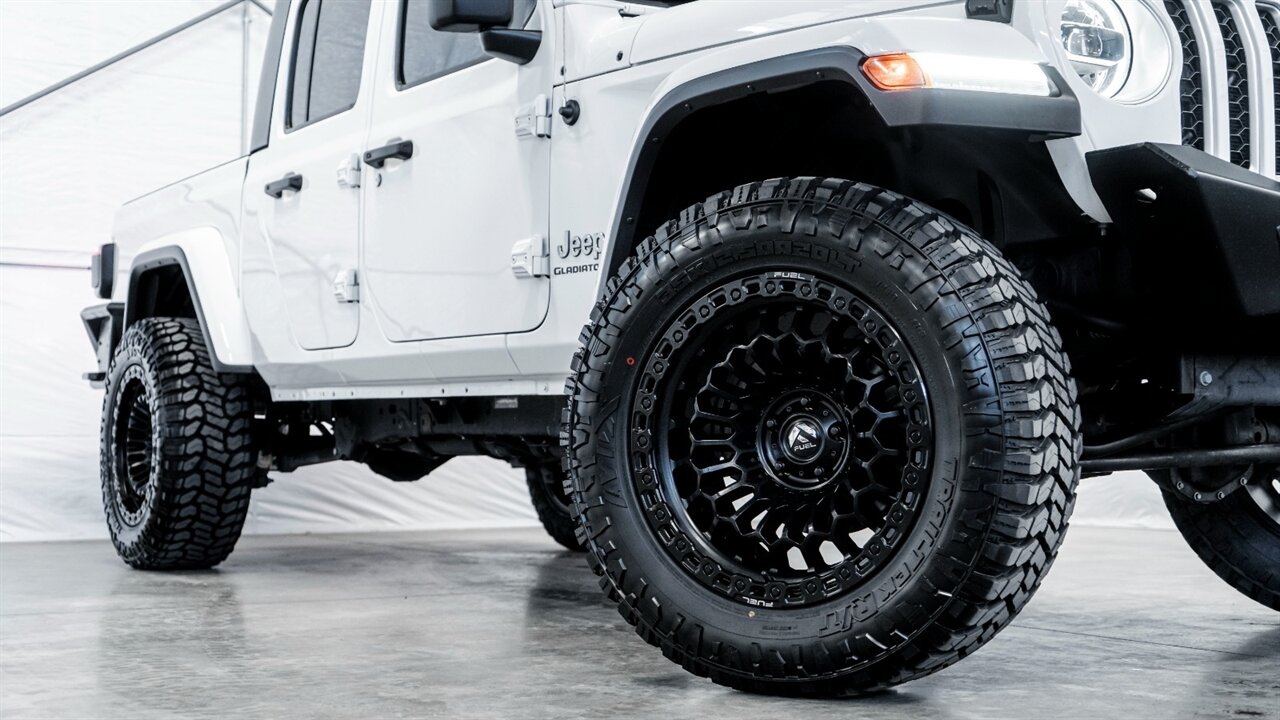 2020 Jeep Gladiator Overland   - Photo 8 - Reno, NV 89511