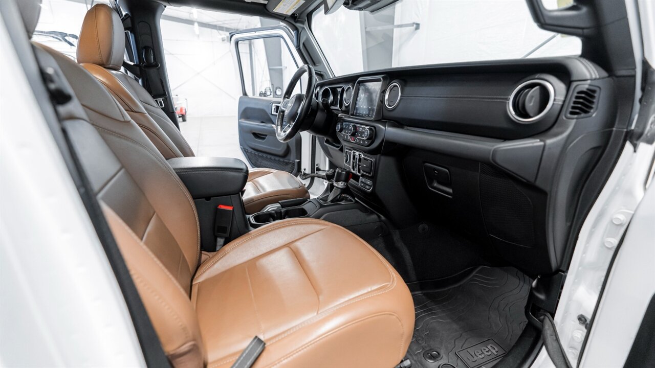 2020 Jeep Gladiator Overland   - Photo 19 - Reno, NV 89511