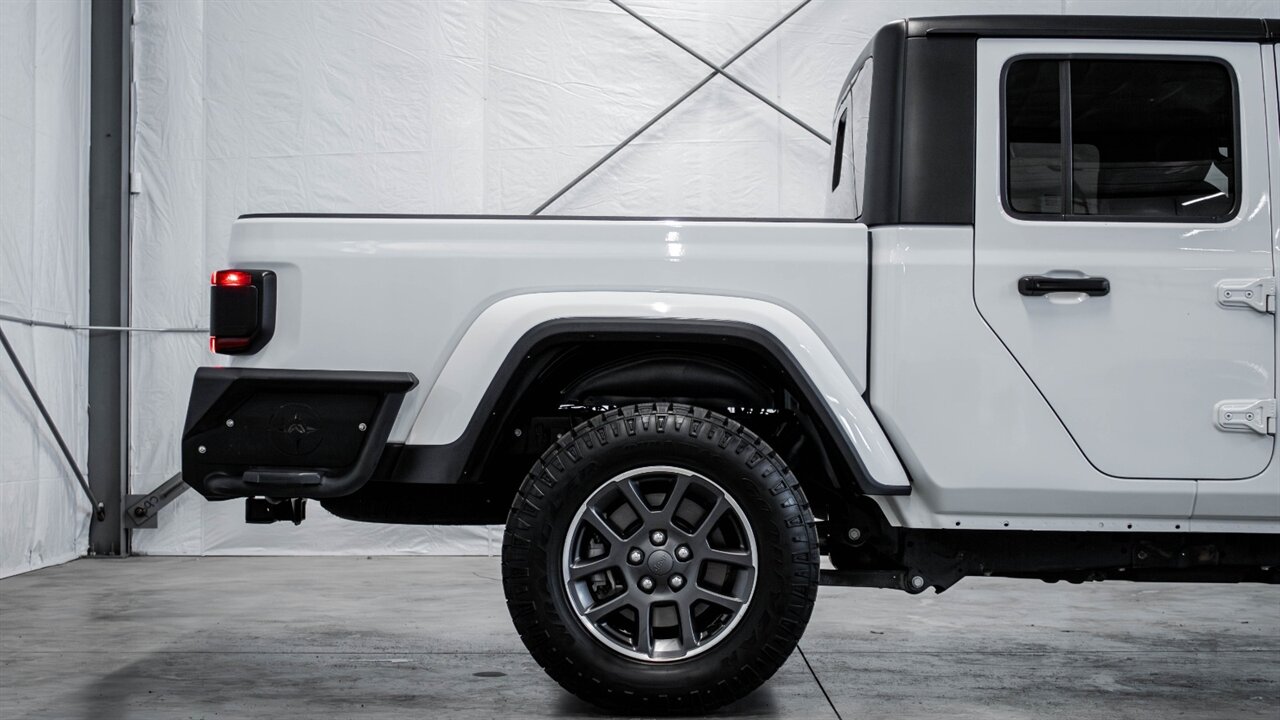 2020 Jeep Gladiator Overland   - Photo 16 - Reno, NV 89511