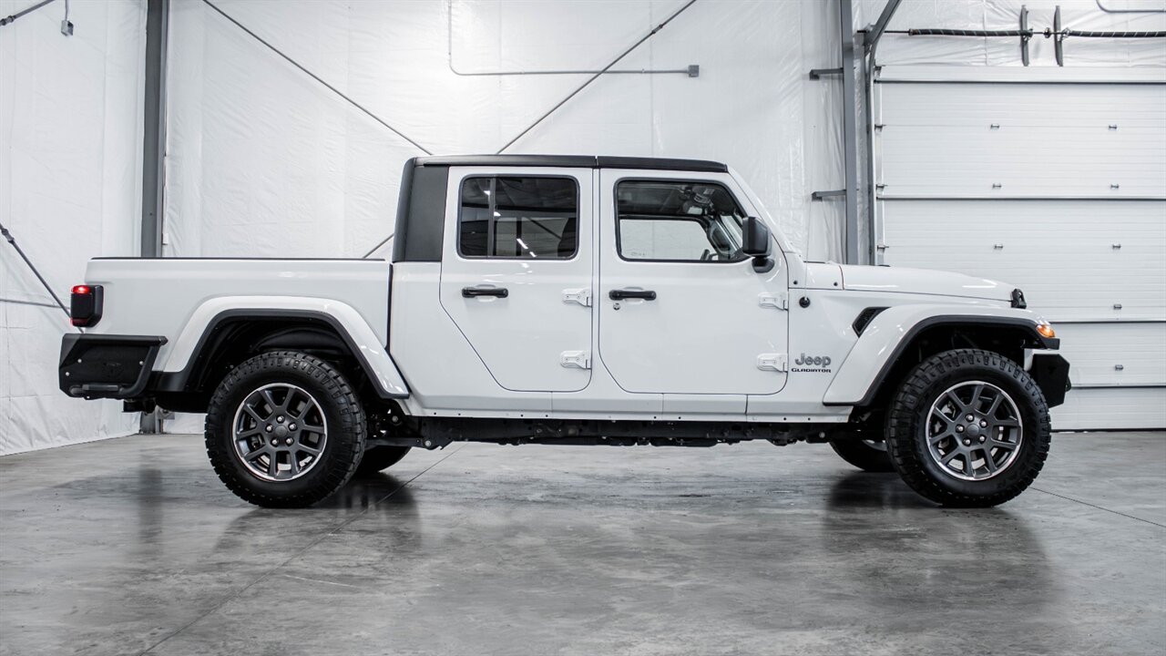 2020 Jeep Gladiator Overland   - Photo 5 - Reno, NV 89511