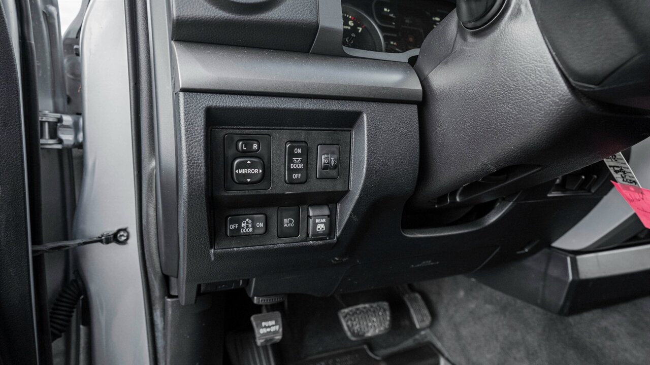 2019 Toyota Tundra SR5   - Photo 21 - Reno, NV 89511