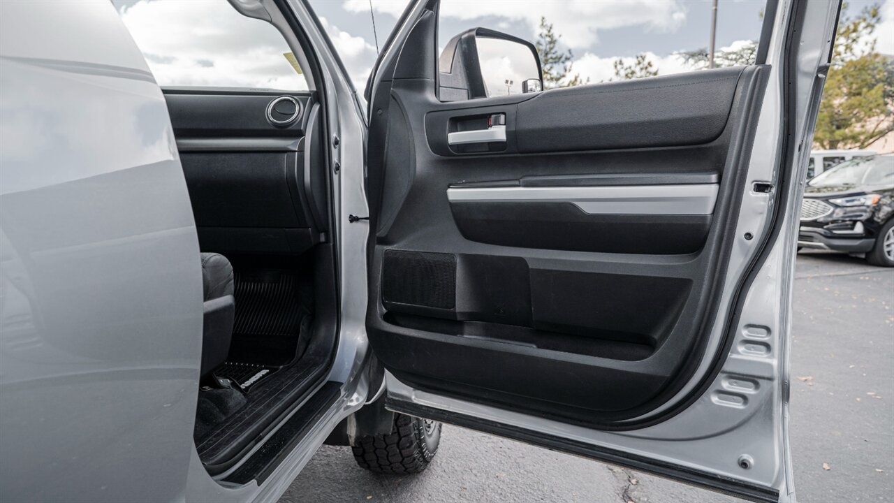 2019 Toyota Tundra SR5   - Photo 30 - Reno, NV 89511