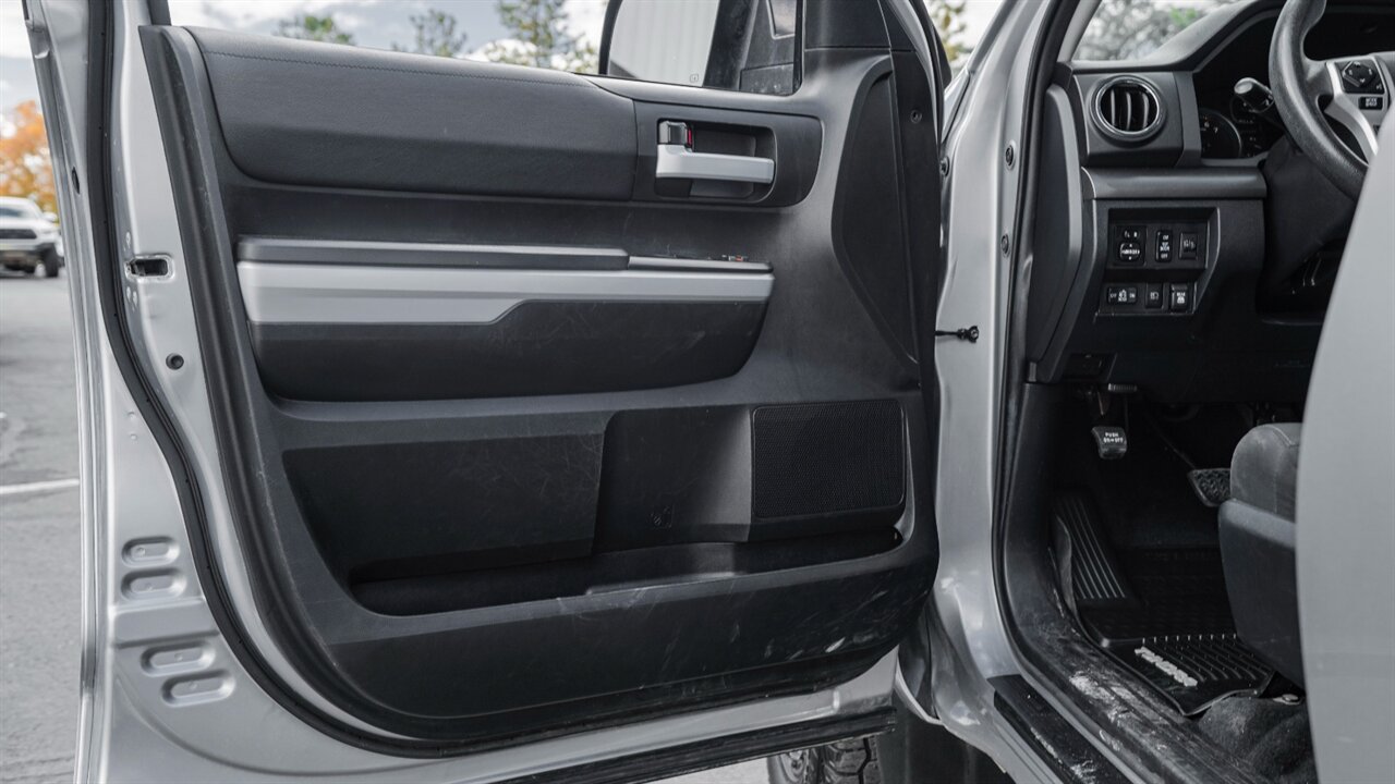 2019 Toyota Tundra SR5   - Photo 19 - Reno, NV 89511