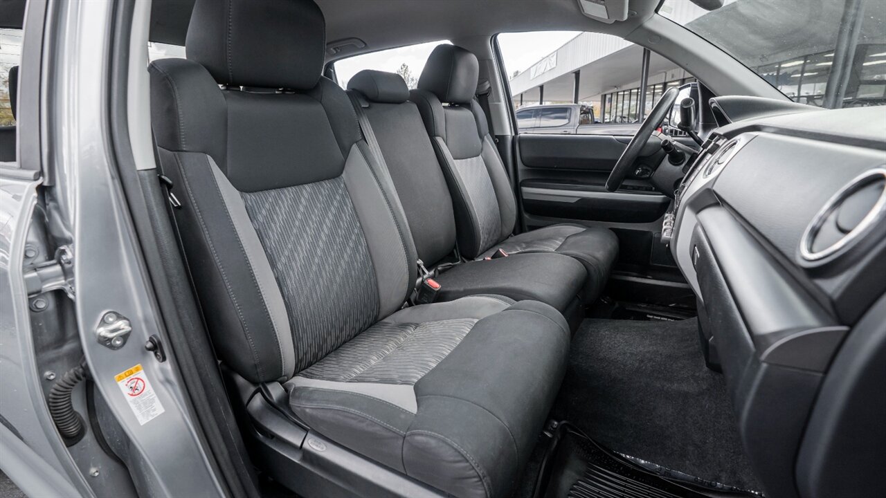 2019 Toyota Tundra SR5   - Photo 17 - Reno, NV 89511