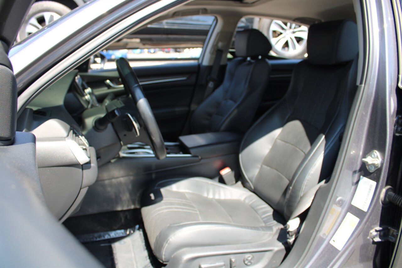 2018 Honda Accord EX-L 2.0T - Photo 8 - Reno, NV 89511