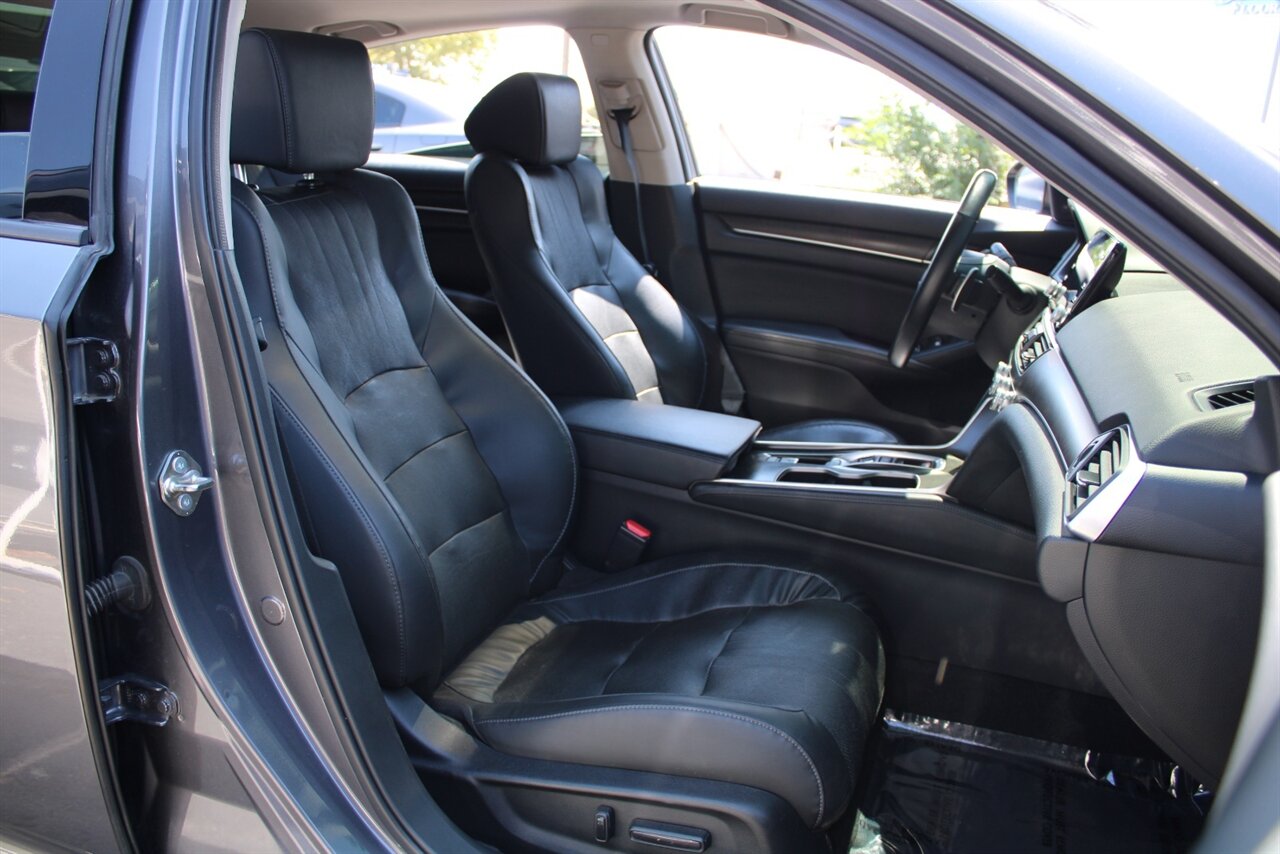 2018 Honda Accord EX-L 2.0T - Photo 13 - Reno, NV 89511